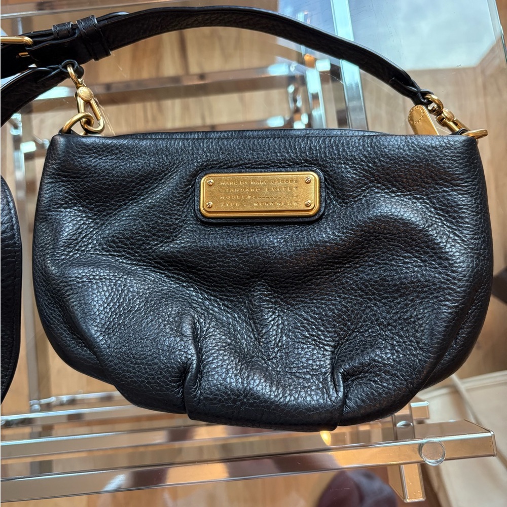 Marc by Marc Jacobs Black Leather Shoulder Bag | Crossbody | Vintage Looking